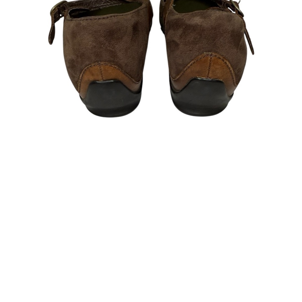 Merrell Brown and Black Casual Shoes with Classic Design Size 7.5 - Picture 5 of 9